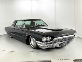 1965 Ford Thunderbird