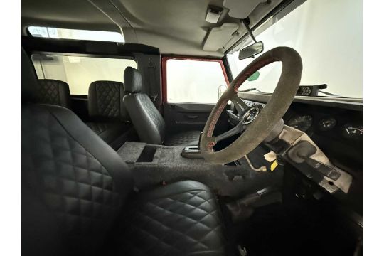 2006 Land Rover Defender 90 - Image 19 of 31