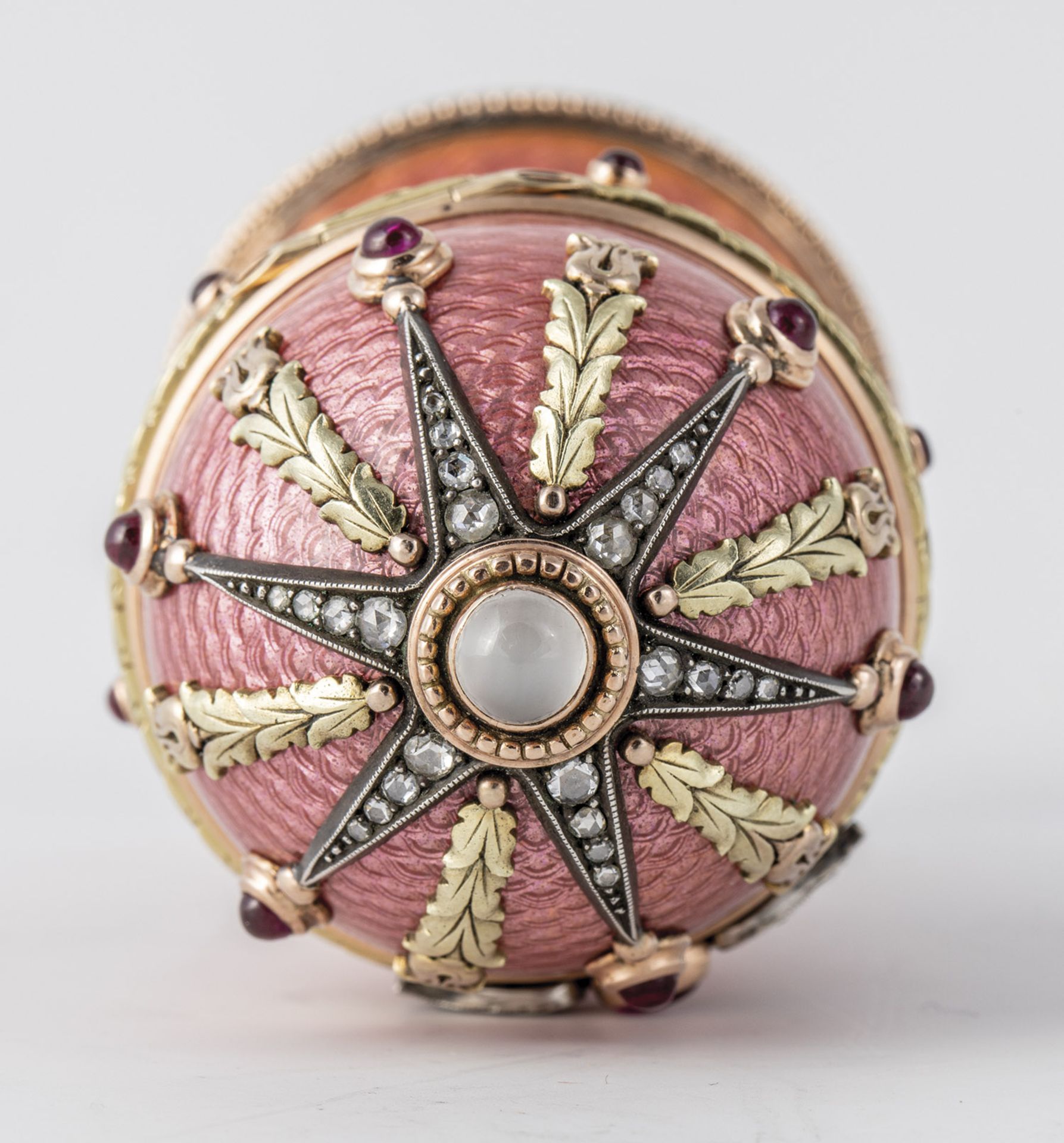 Gold Egg Box with Guilloché Enamel - Image 3 of 4