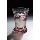 Ranft beaker with deer Harrach'sche Huette, ca. 1845 Colourless, red glazed glass. Stand with