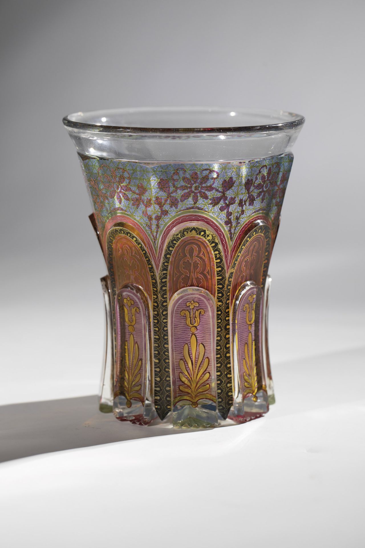 Rare Ranft beaker Friedrich Egermann, Blottendorf near Haida, c. 1830 - 1840 Colourless glass.