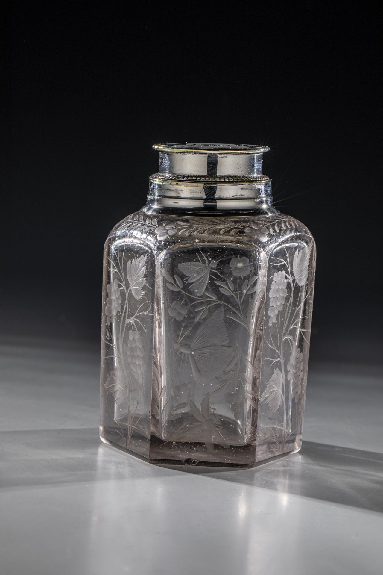 Hexagonal bottle with screw cap made of silver Brandenburg, workshop Martin Winter, Potsdam, ca. - Image 3 of 8