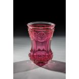 Mug New World, ca. 1840 Colourless glass with gold ruby underlay, multi-faceted wall with raised cut