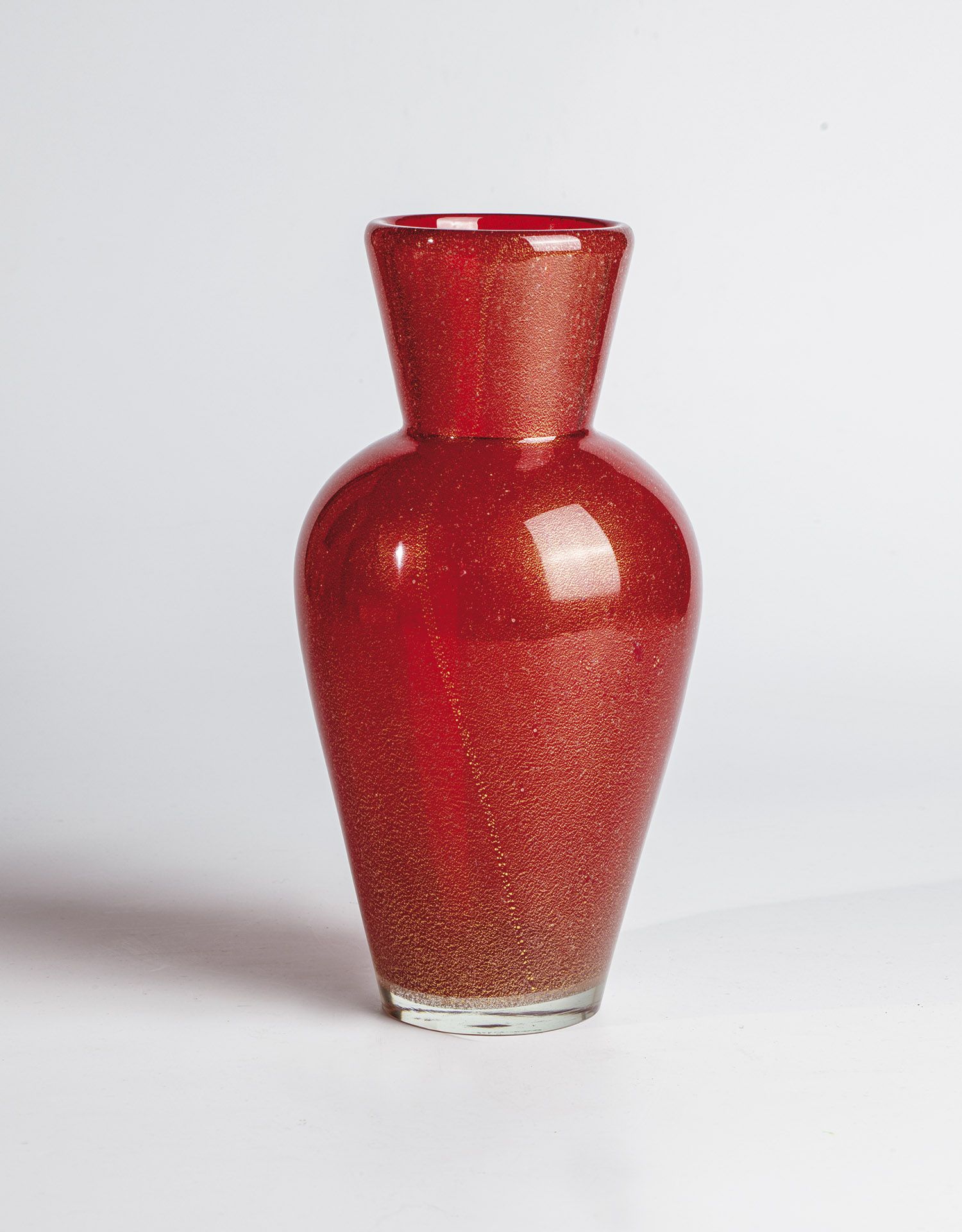 Vase ''rosso pulegoso oro'' Flavio Poli (design), Seguso Vetri d'Arte, Murano, c. 1940 Colourless,