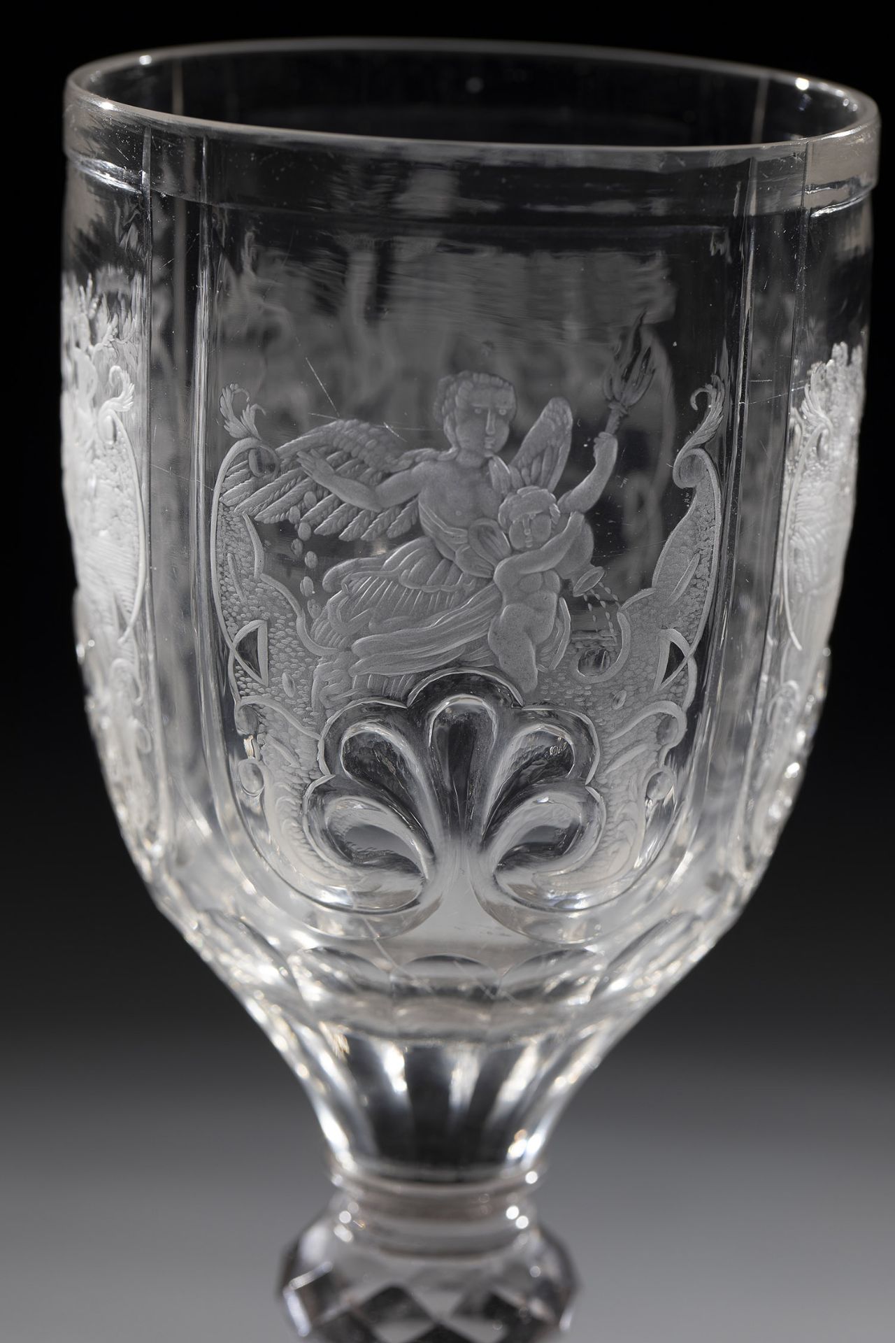 Lidded goblet with the four elements of Silesia, 2 H. 18th century. Manganese-tinged glass. The disc - Image 2 of 3