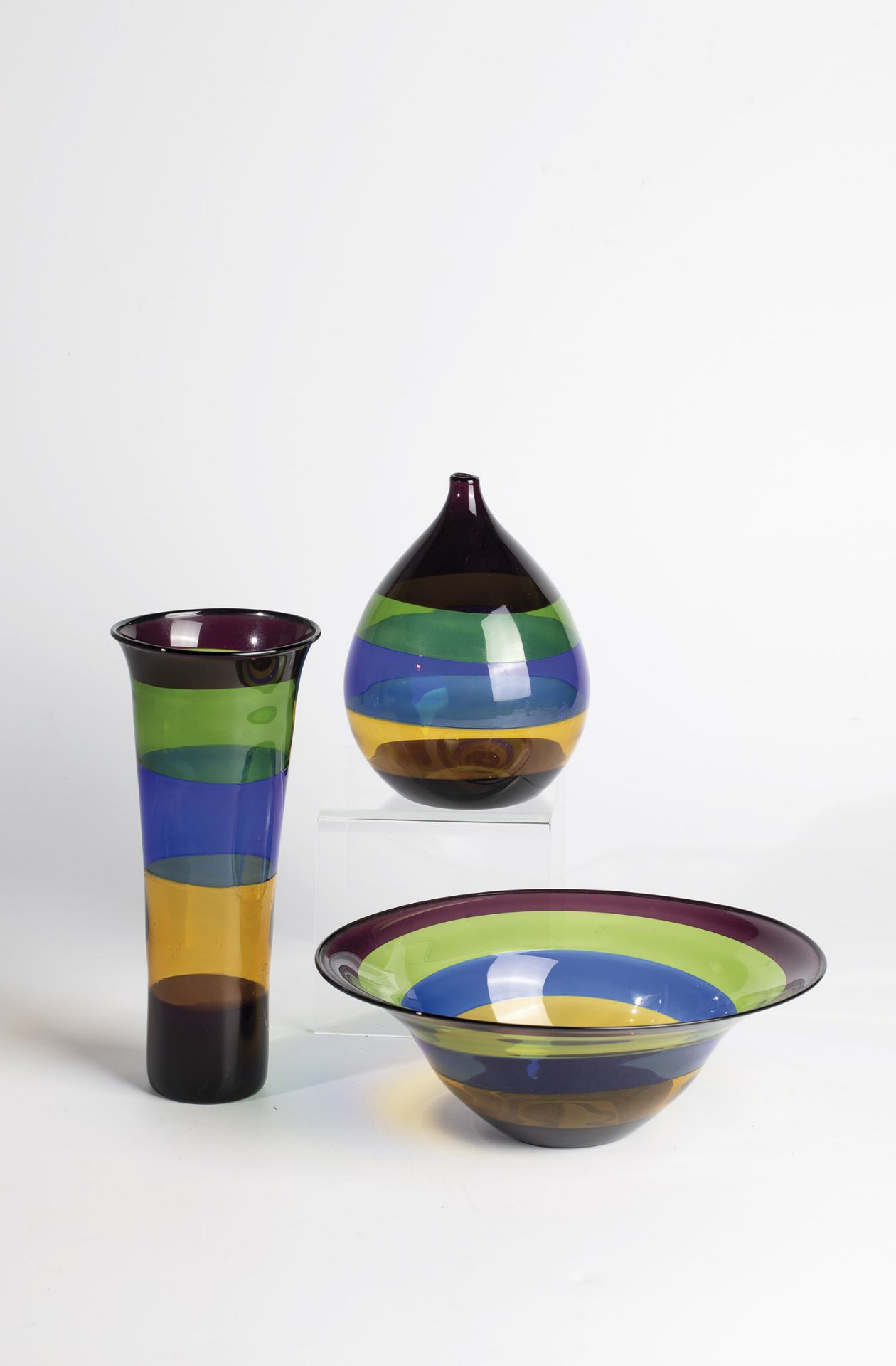 Two vases and a bowl Reinhard Herzog, 1980s Blown in front of the lamp, blue, yellow, green and
