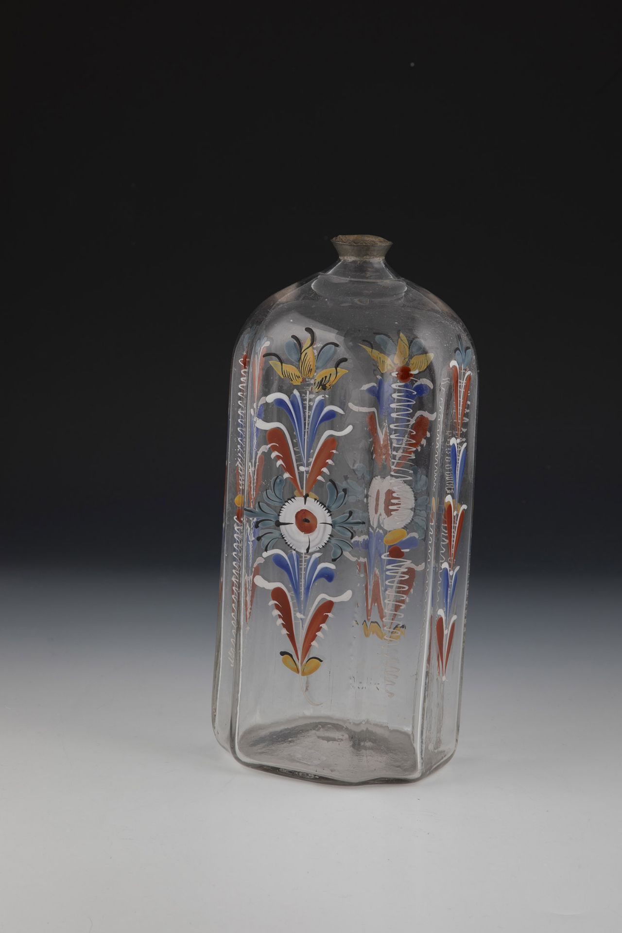 Rare, large liquor bottle with tin mount Germany, 18th century Colourless glass with tear-off. On - Image 2 of 2