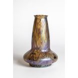 Vase Wilhelm Kralik son, Eleonorenhain, ca. 1900 Colourless glass with violet and silver-yellow