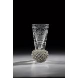 Logenglas German, A. 20. Jh. Sog. Freimaurerkanone. Spherical, stone stand. Base of the slender