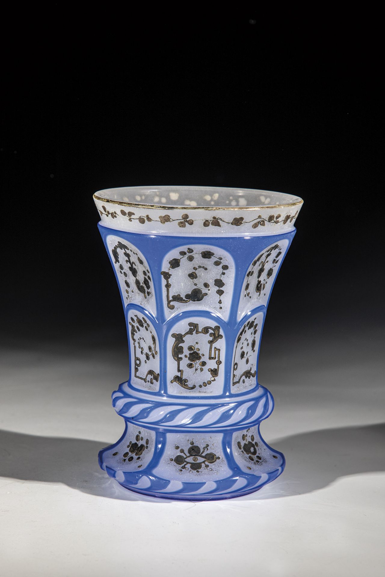 Alabaster beaker with silver painting, Bohemia around 1840, blue cased alabaster glass. Slightly