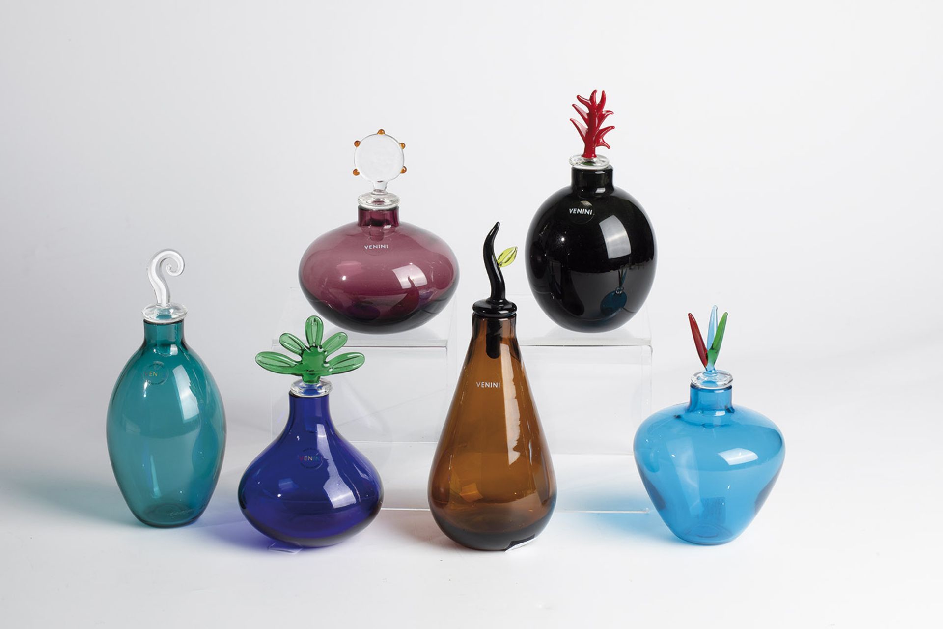 Six bottles of ''Monofiore'' Laura Diaz de Santilliana (design), Venini, Murano, 1984 Different