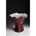 Large vase Wohl Murano, 1970/80s Red gradient glass with fine, net-like melting in opaque black,