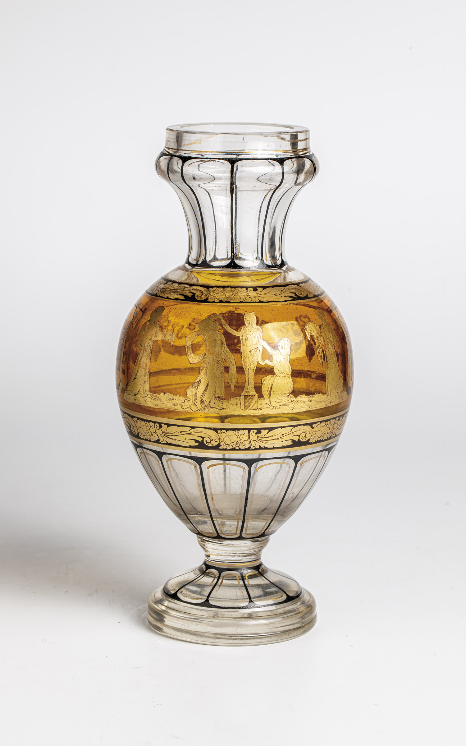 Vase Bohemia, 1915/20 Colourless glass with yellow stain, black solder and gold painting.