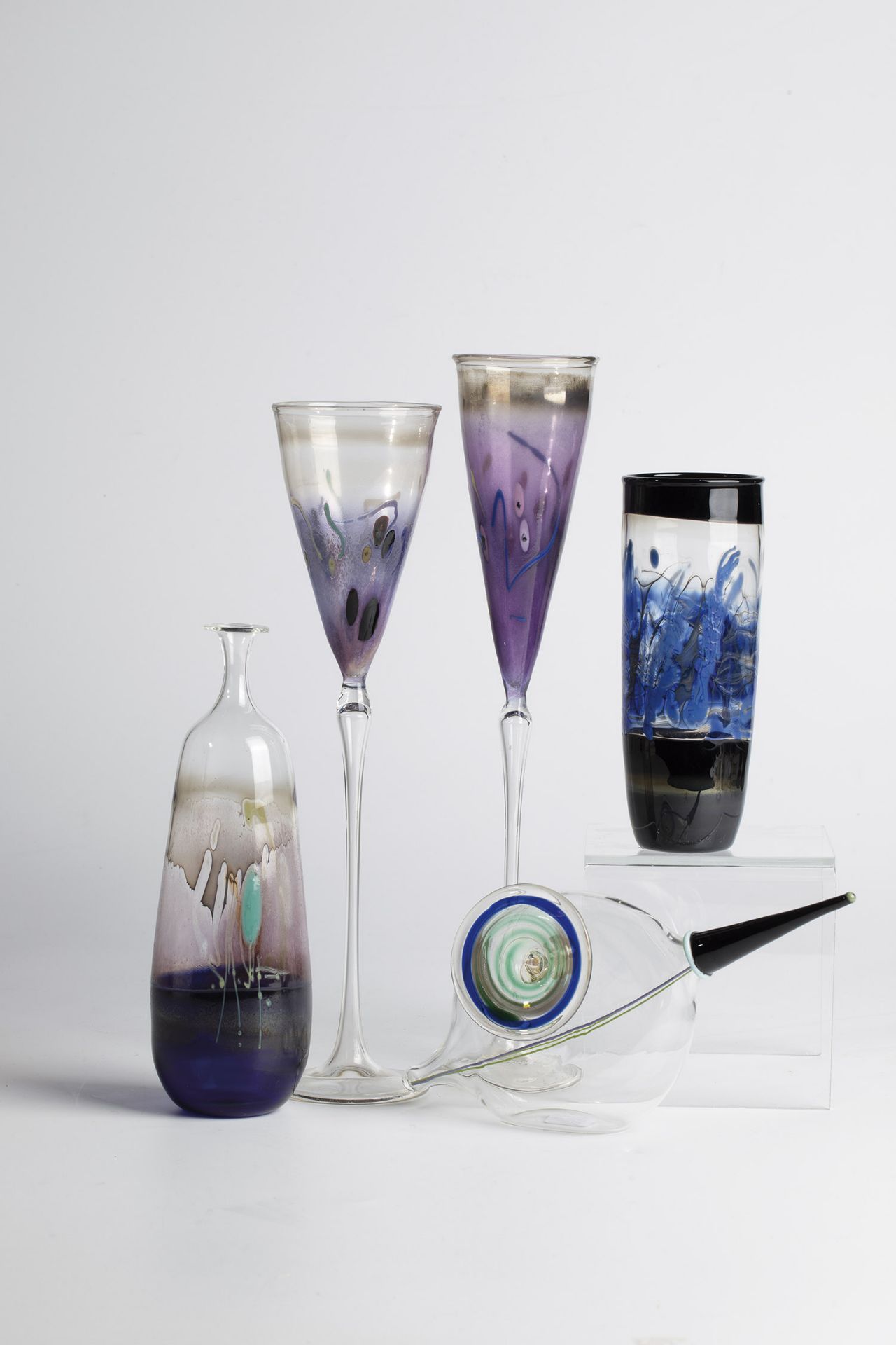 5 Glass objects Dieter Schneider, 1989 and 1991 Soft glass, partly in combination with moulded