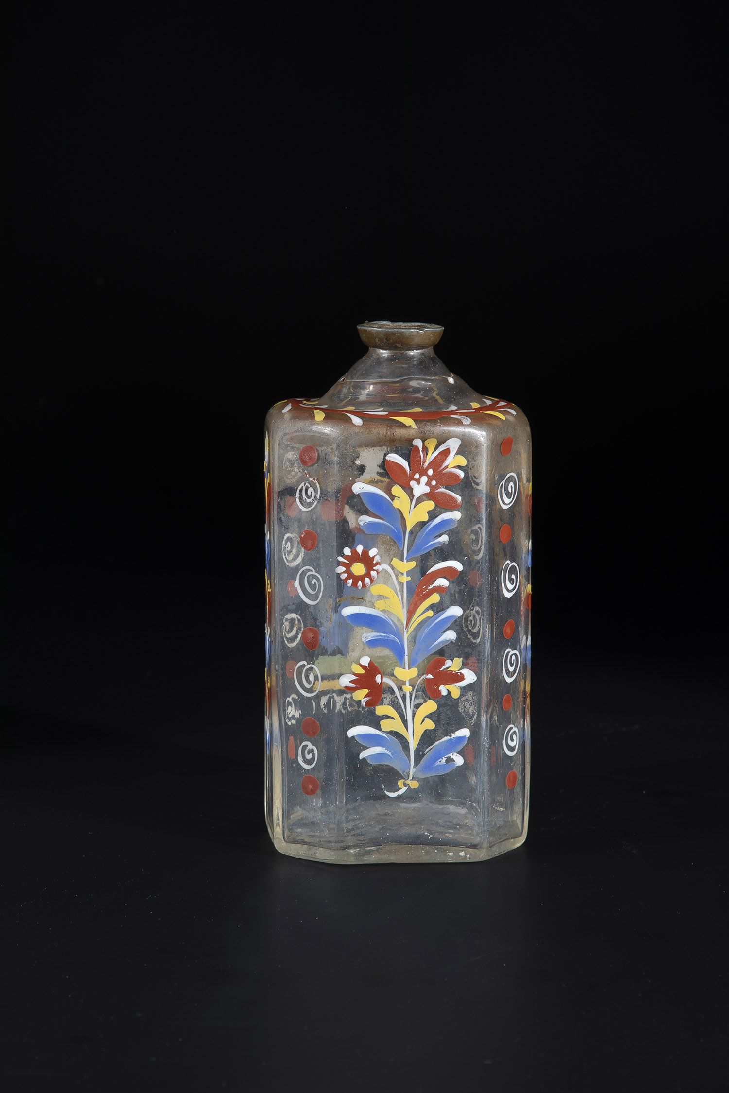 Schnapps bottle German, 18th century Colourless glass with tear. On the cross-sectional - Image 2 of 2
