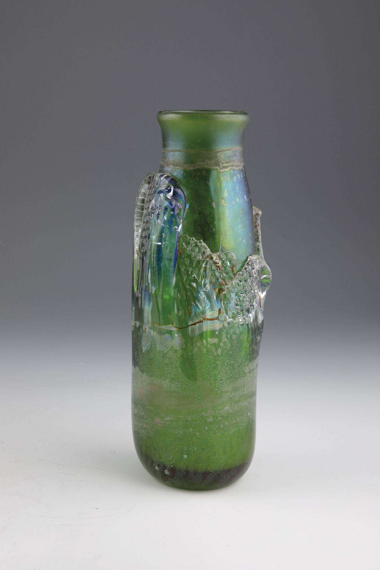 Vase Object Robert Coleman, 1978 Colourless, green underlaid glass with colour and oxide melting.