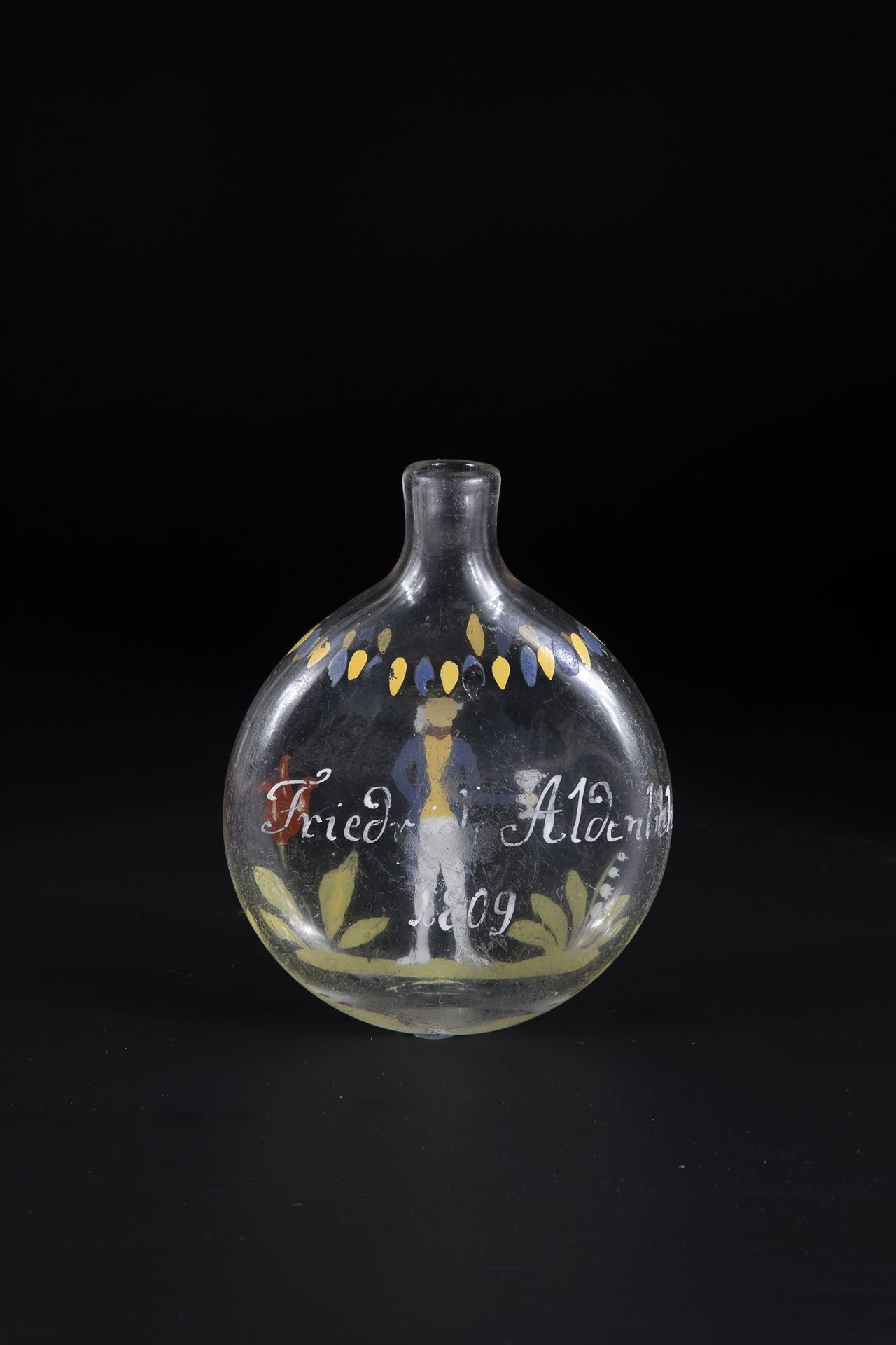 Flat bottle German, probably Thuringia, dat. 1809 Colourless glass with tear. Round, flattened - Image 2 of 2