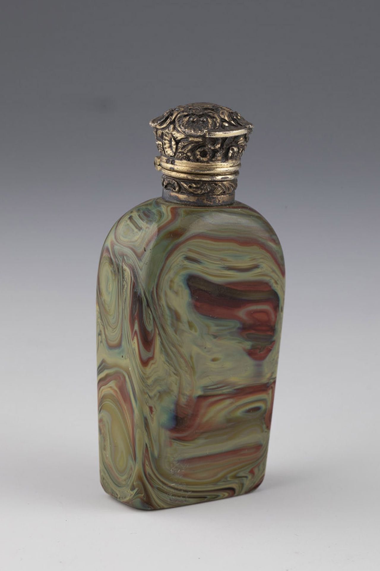 Perfume bottle Bohemia, ca. 1850 Lithyaline glass with metal mount and glass stopper. Green and