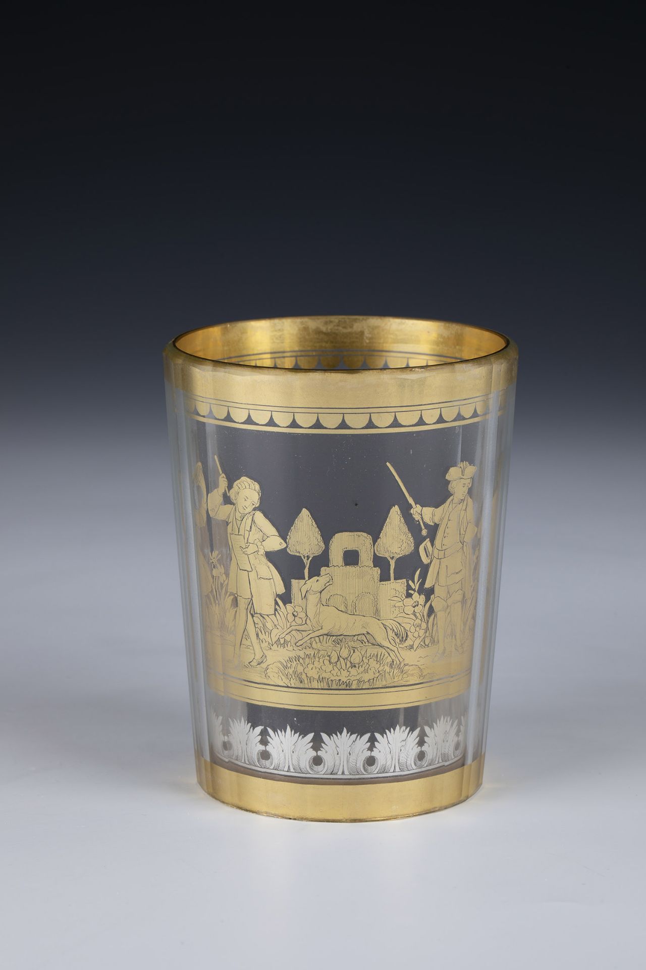 Intermediate gold cup with courtly scenes J.M. Pohl, Haida (attributed), ca. 1900 Multifaceted outer - Image 3 of 5