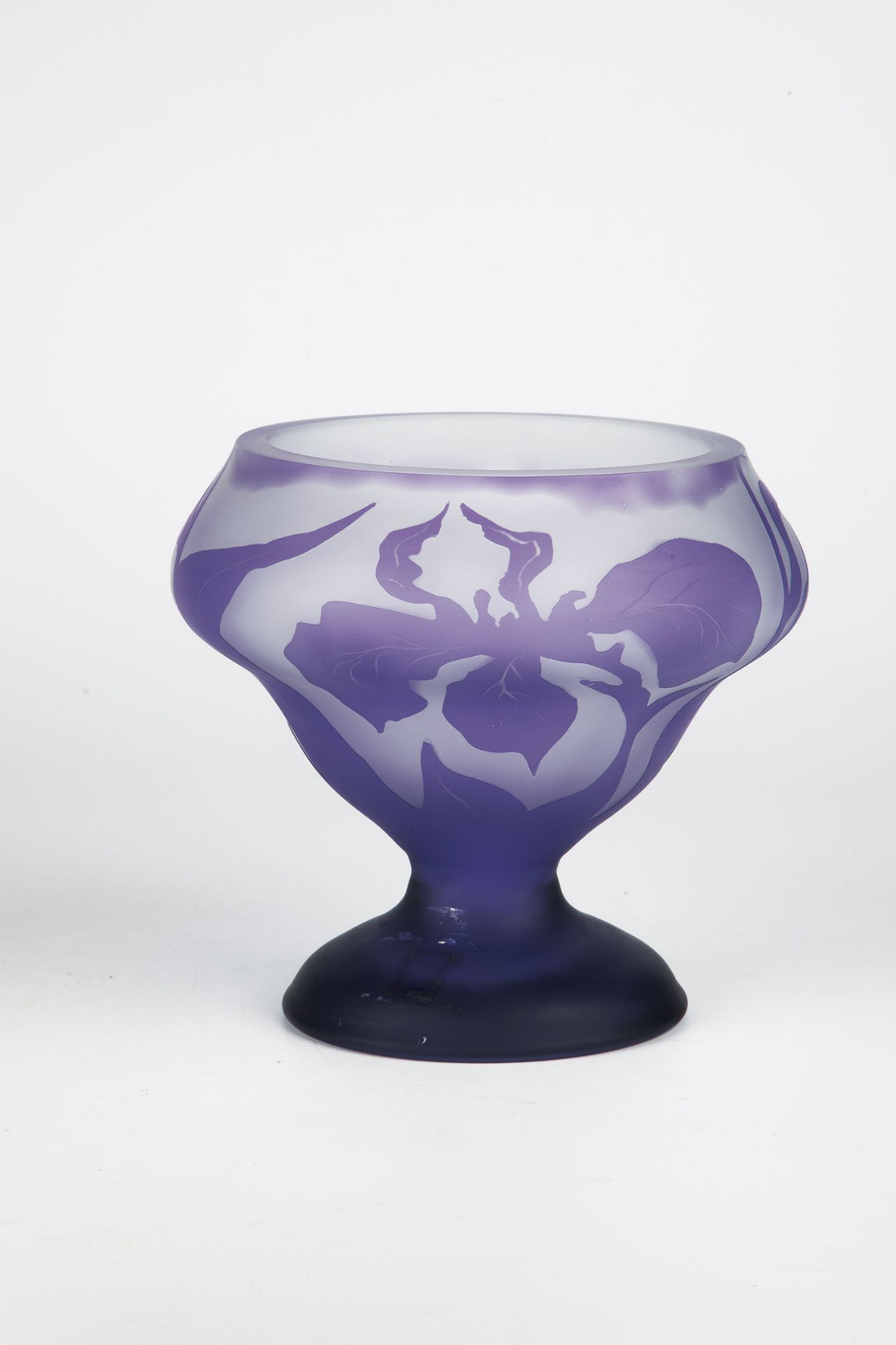 Foot vase Borowski (design), Glashuette Suessmuth, before 1996 Colourless, frosted glass with purple