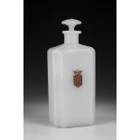 Alabaster Flasche mit dem Wappen derer von Pallandt