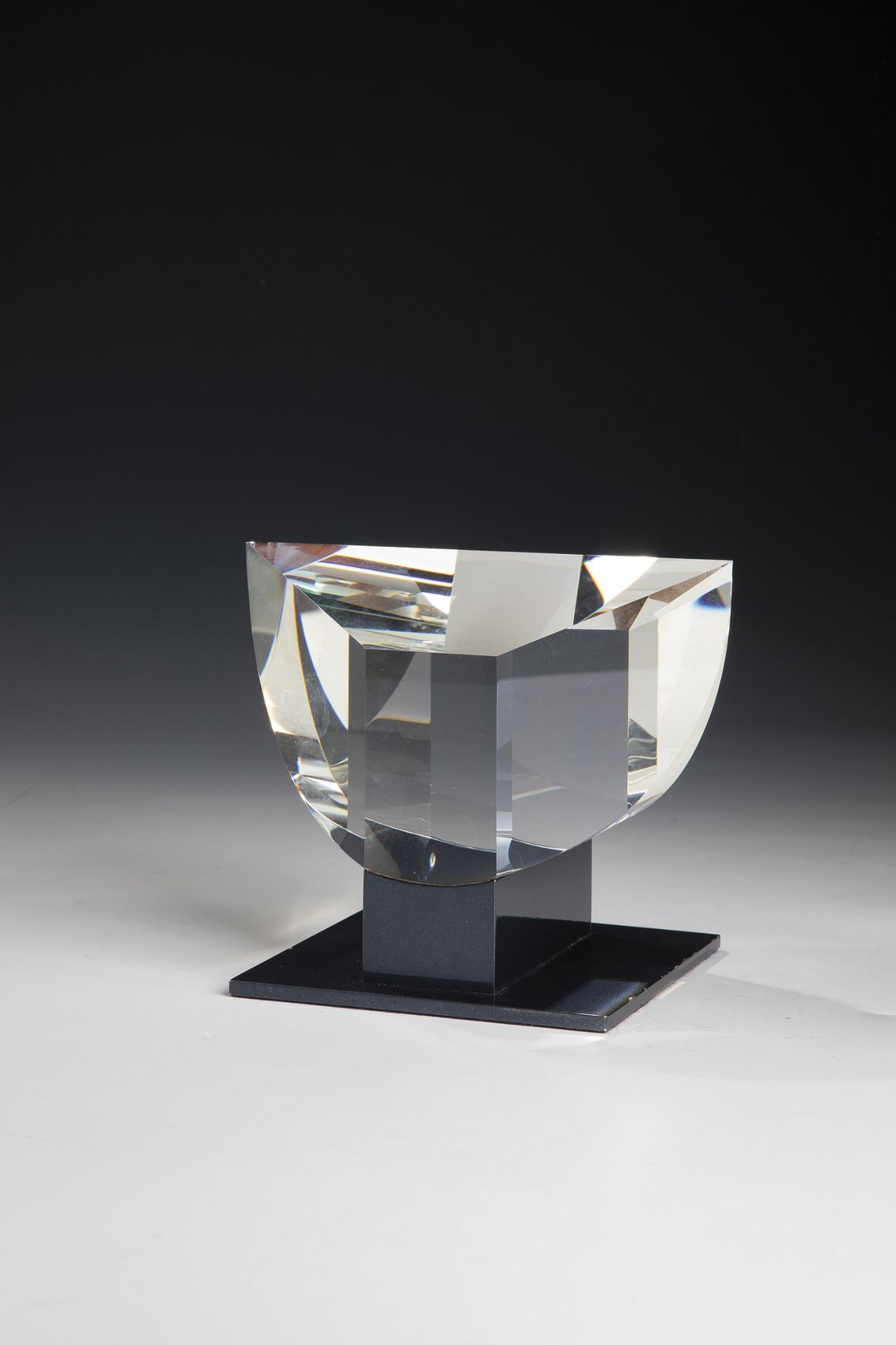 Mixed lot of 8 glass objects Karl Berg, 1985-2008 Colourless optical glass, sawn, cut and