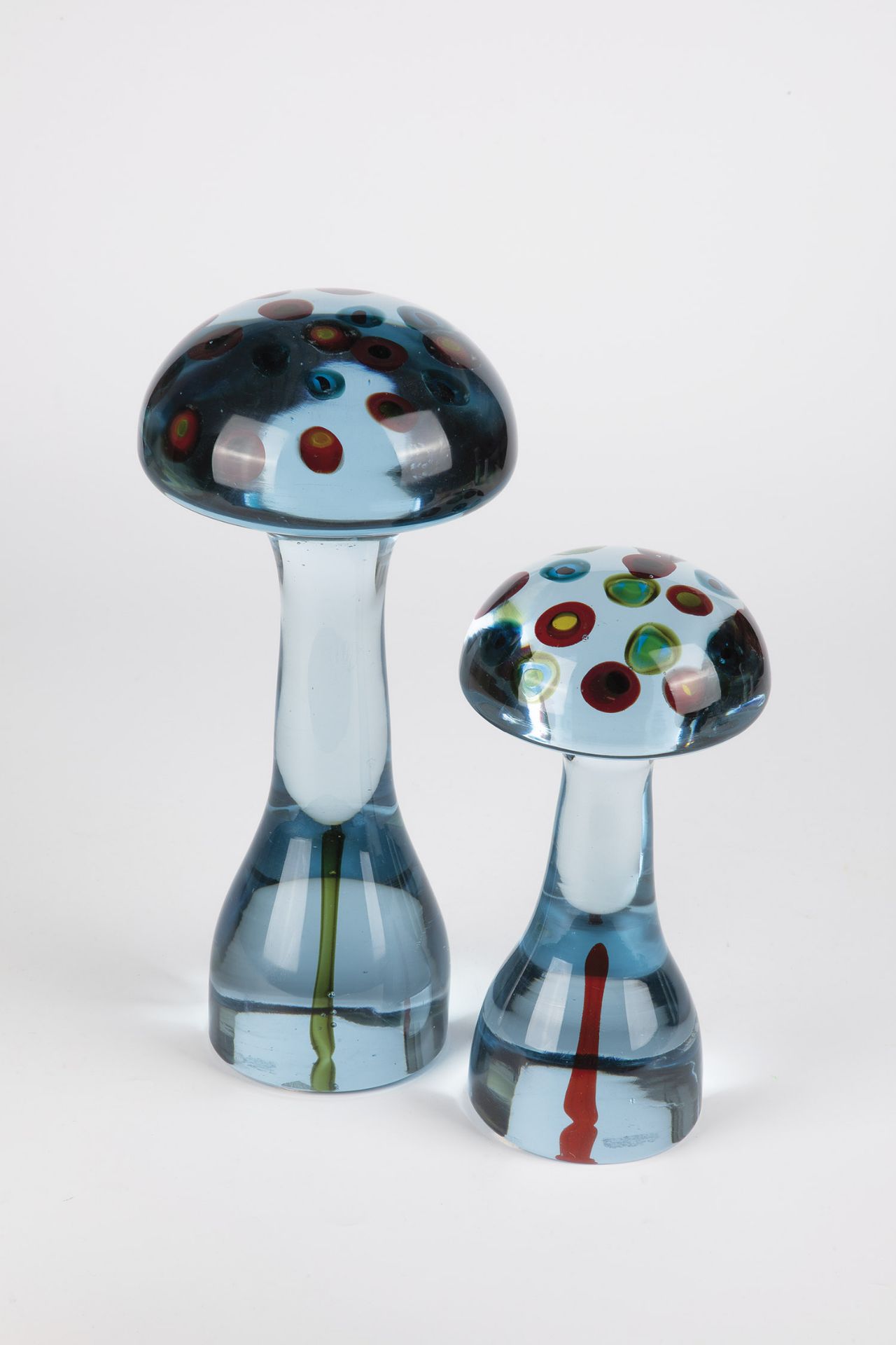 Pair of ''Funghi'' Antonio da Ros (design), Cenedese, Murano, c. 1950/60 Colourless glass,