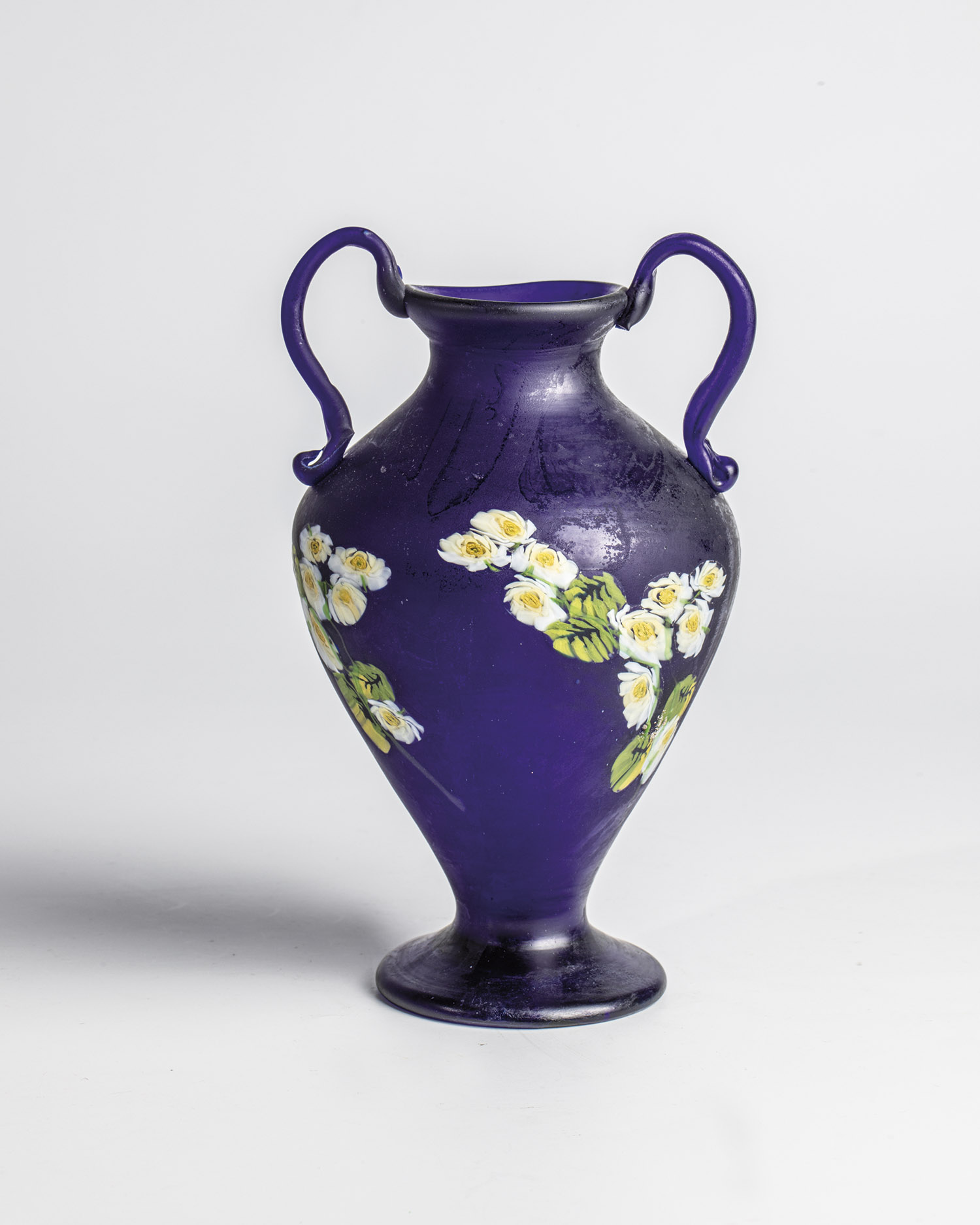 Rare Large Ornamental Handle Vase ''Murrine Floreali'' Fratelli Toso, Murano, circa 1910 Blue