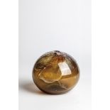 Ball vase Ingrid Danhauser, 1985 Amber glass, coloured Kroesel embossing and melting. Inscribed