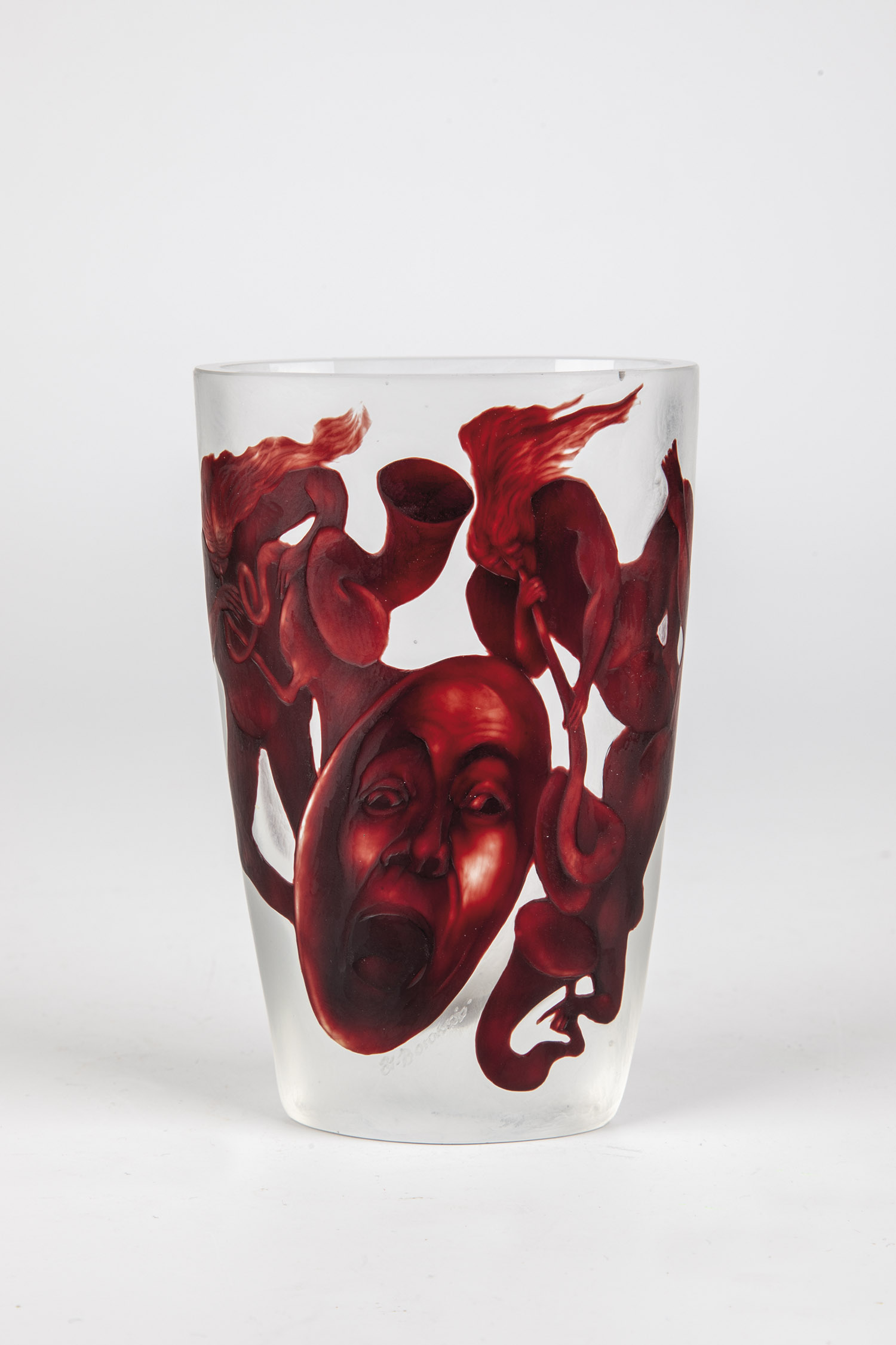 Small Beaker Vase Stanislaw Borowski, 1981 Colourless, ruby red cased glass, cut. Figurative fantasy