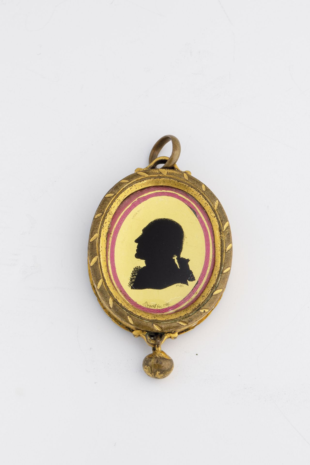 Eglomise pendant with silhouette portraits Signed and dated ''Brecht fec. 1789'' Profile
