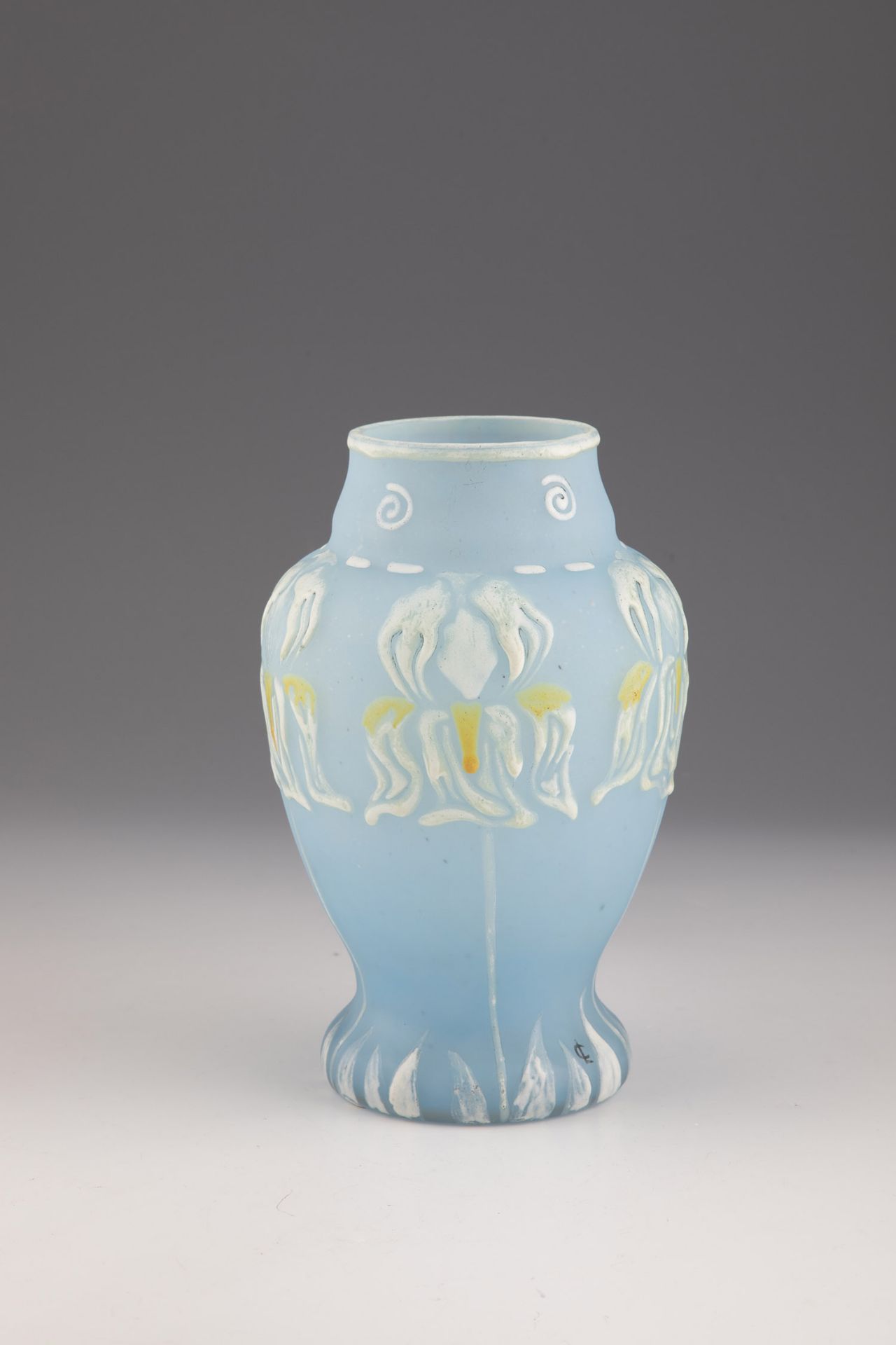 Vase France, circa 1915 Colorless glass, light blue underlay. Painted all around with white and