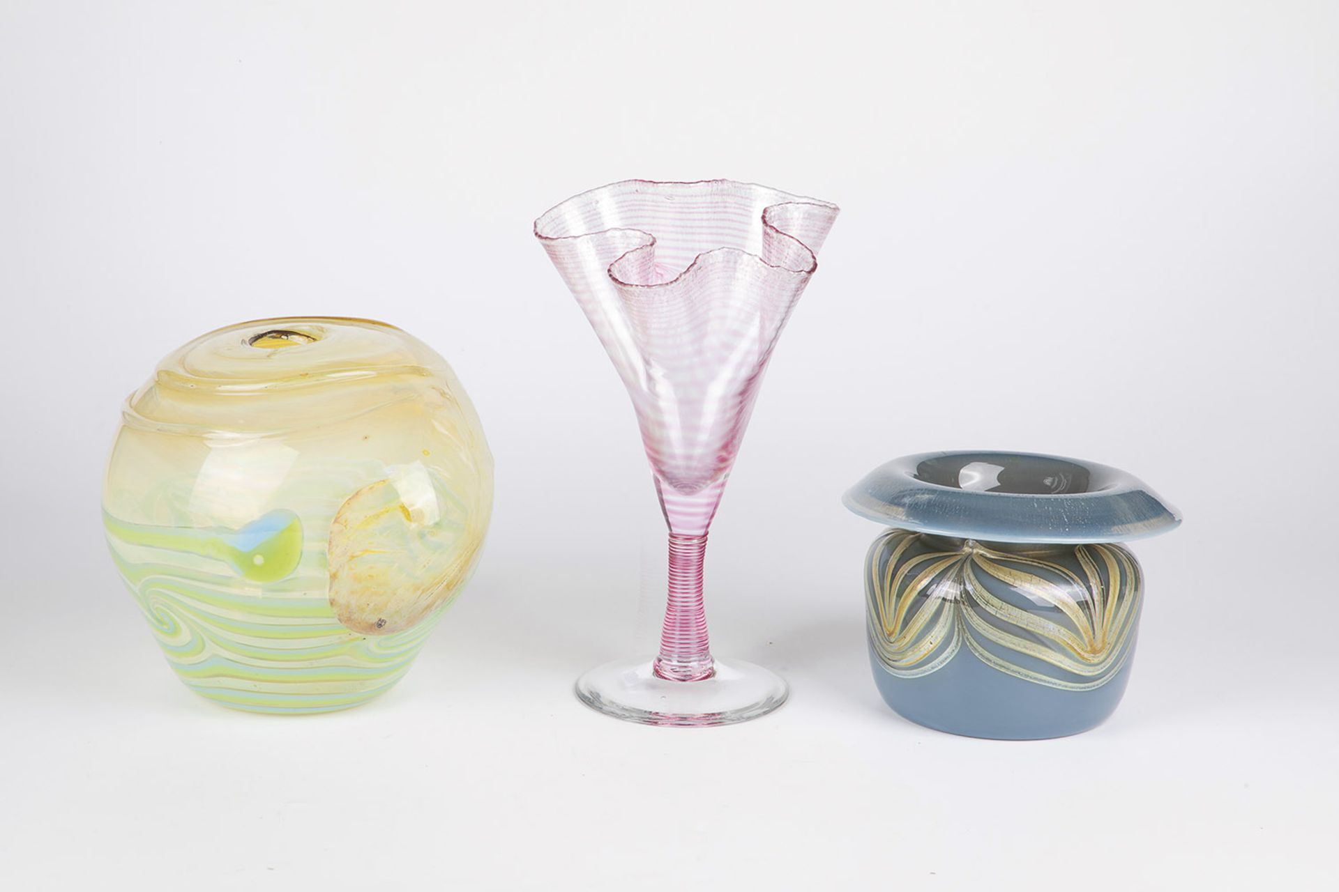 2 Vasen und 1 Pokalglas