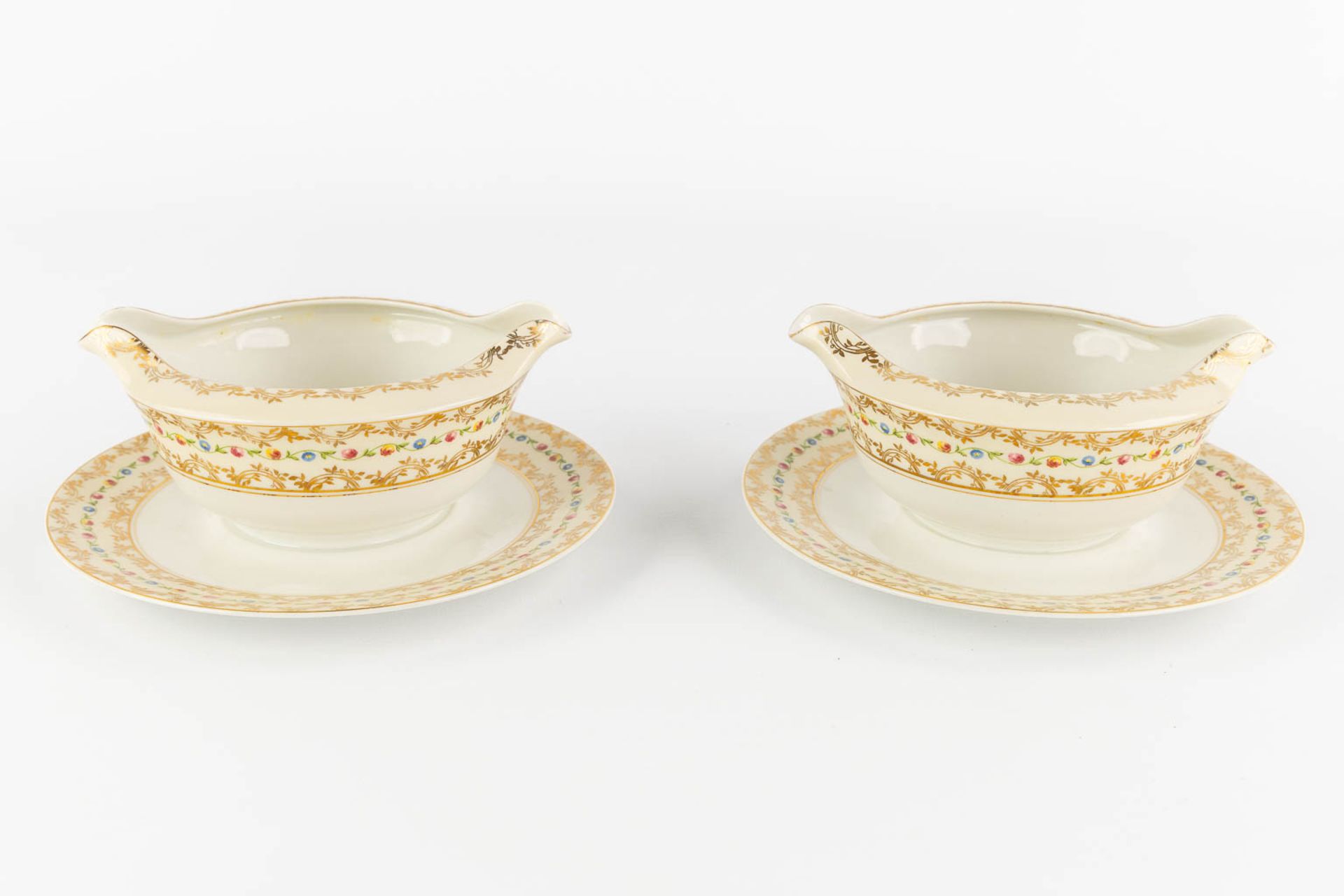 Raynaud, Limoges, a large dinner service. (L:25 x W:35 cm) - Image 11 of 16