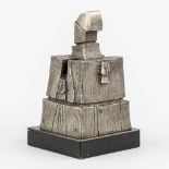 Hubert MINNEBO (1940) 'Monument van de begeerte op de kruispunt van zijn verlangens', silver. (L:10