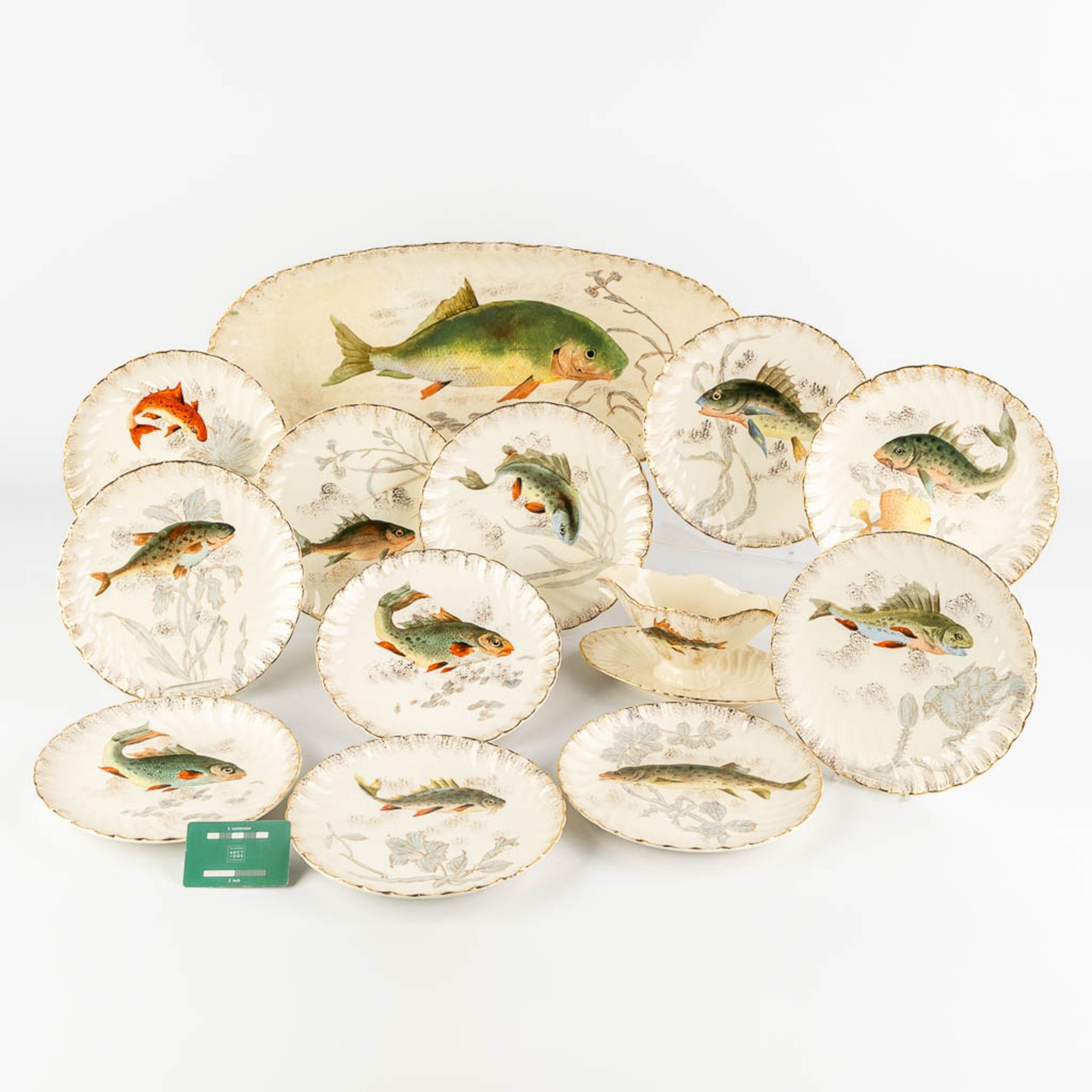 Bonn, a large fish service with serving platter and 11 plates. (W:58 x H:25 cm) - Image 2 of 17