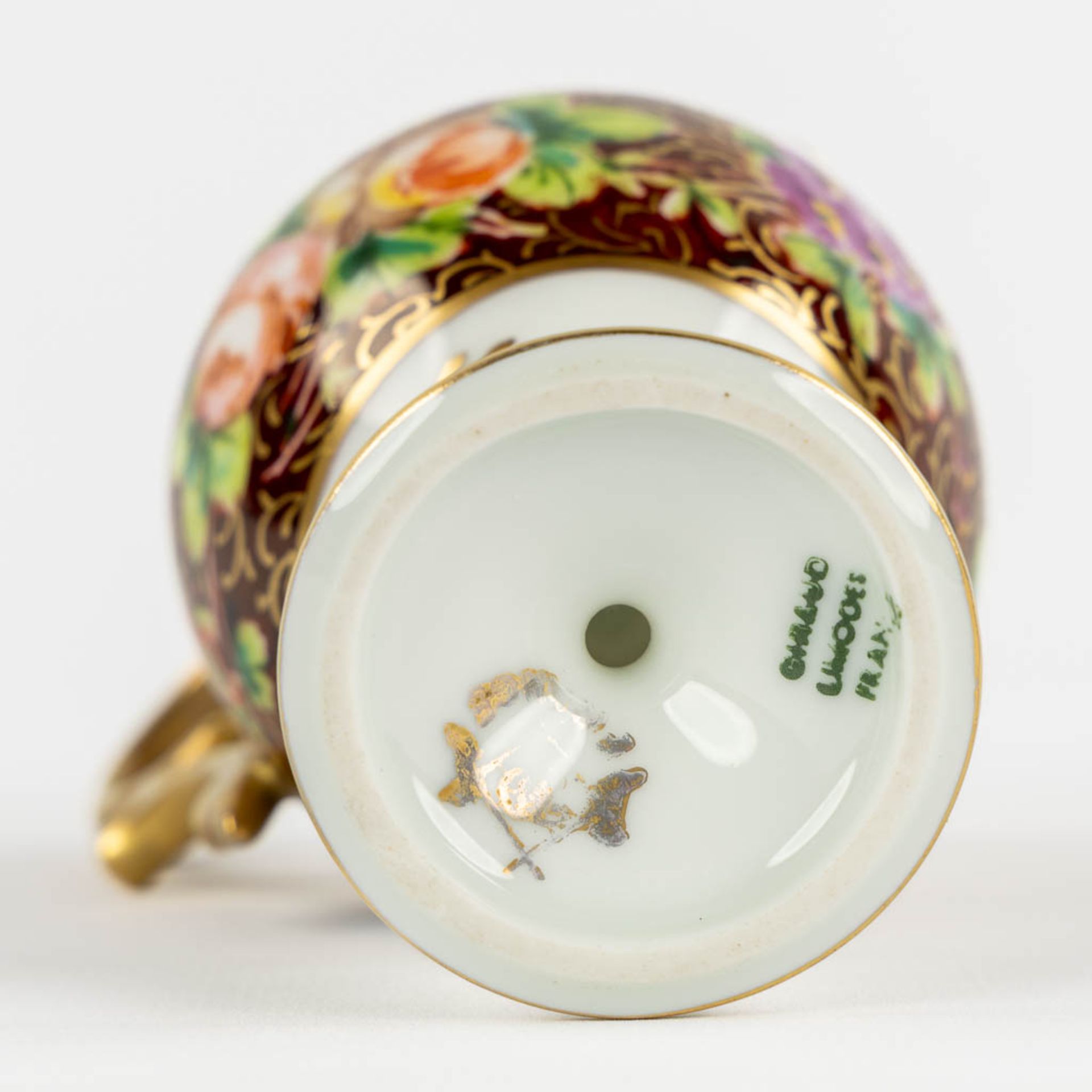 Giraud Limoges, a porcelain 'Tête à tête' coffee service. 20th C. (H:18 cm) - Image 17 of 18
