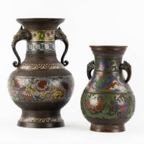 Two Chinese champslevé bronze vases, 19th and 20th C. (H:37,5 x D:23 cm)