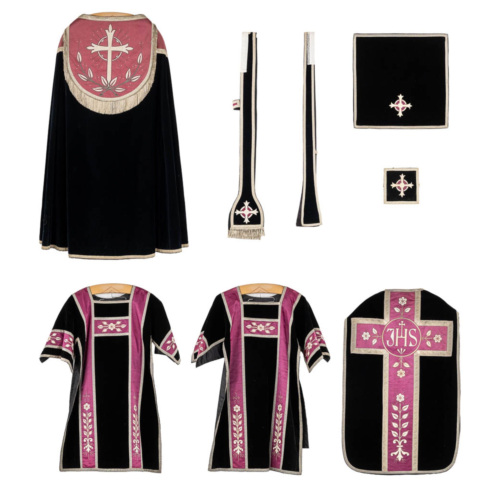 A matching set with a Cope, Dalmatics, Roman Chasuble, Stola, Maniple, Bursa and veil. Thick silver