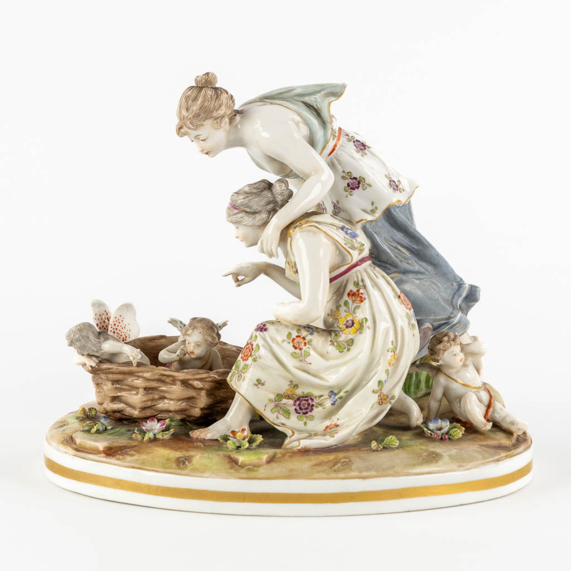 Ludwigsburg, and Unterweissbach, two polychrome porcelain groups. Saxony, Germany. 19th/20th C. (H:1 - Image 4 of 23