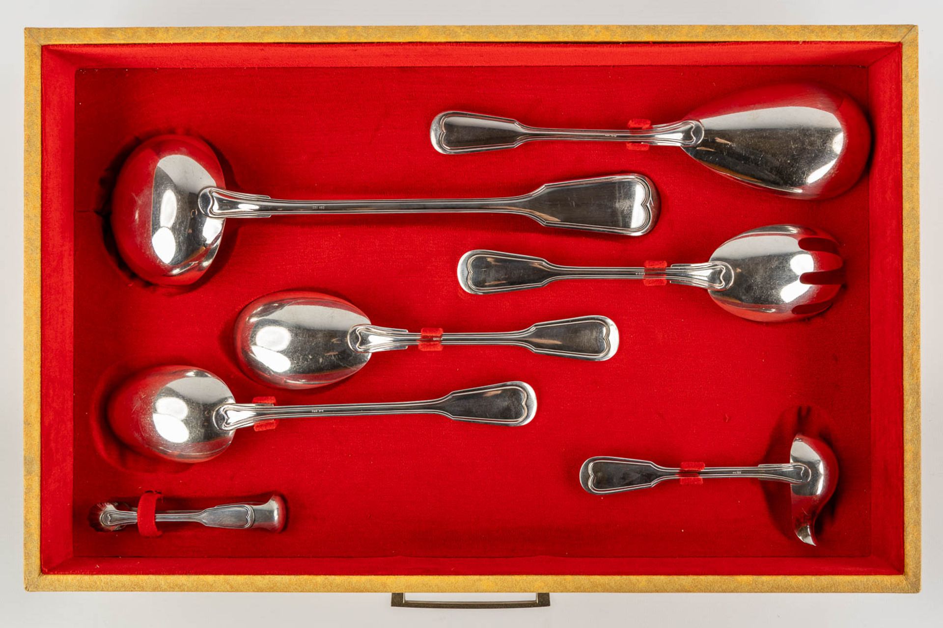 Bruno Wiskemann, 12-person, 136-piece silver-plated cutlery in a chest. (L:33 x W:50 x H:30 cm) - Image 16 of 16
