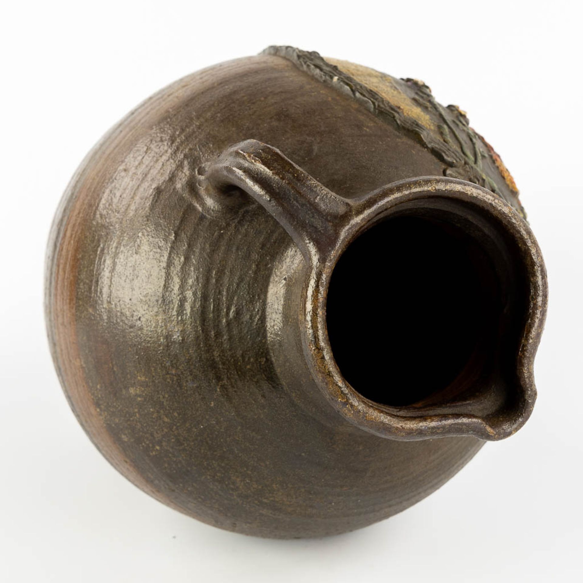 An antique pitcher with an Ara decor, Langerweghe/Raeren, Germany. Glazed stoneware. (H:46 x D:27 cm - Bild 8 aus 12