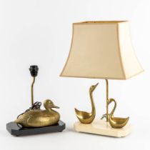 Two table lamps with ducks and Swans, brass and bronze. 20th C. (L:25 x W:35 x H:55 cm)