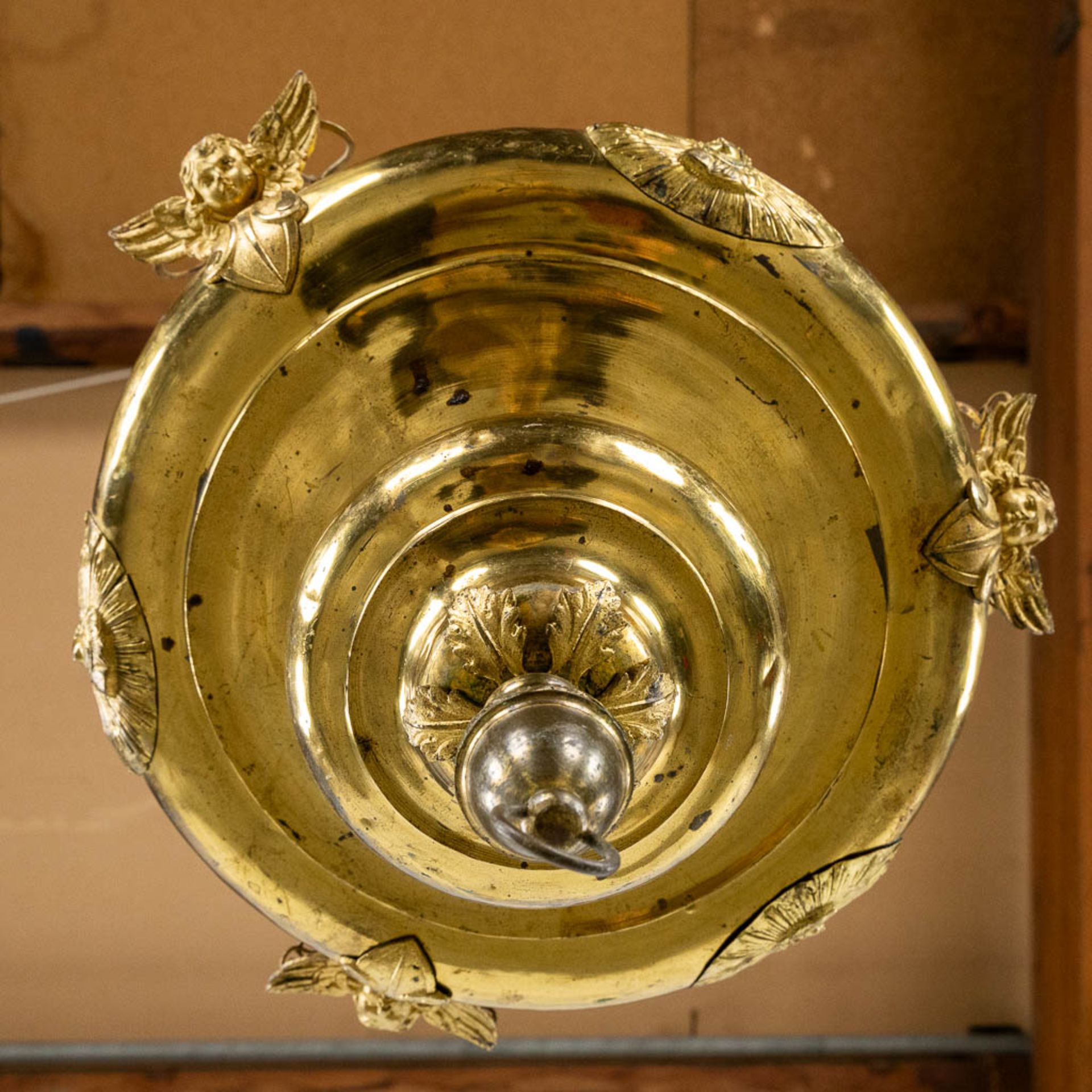A decorative 'Eternal Light' was rebuilt for electricity: copper, 19th C. (H:78 x D:37 cm) - Image 10 of 10