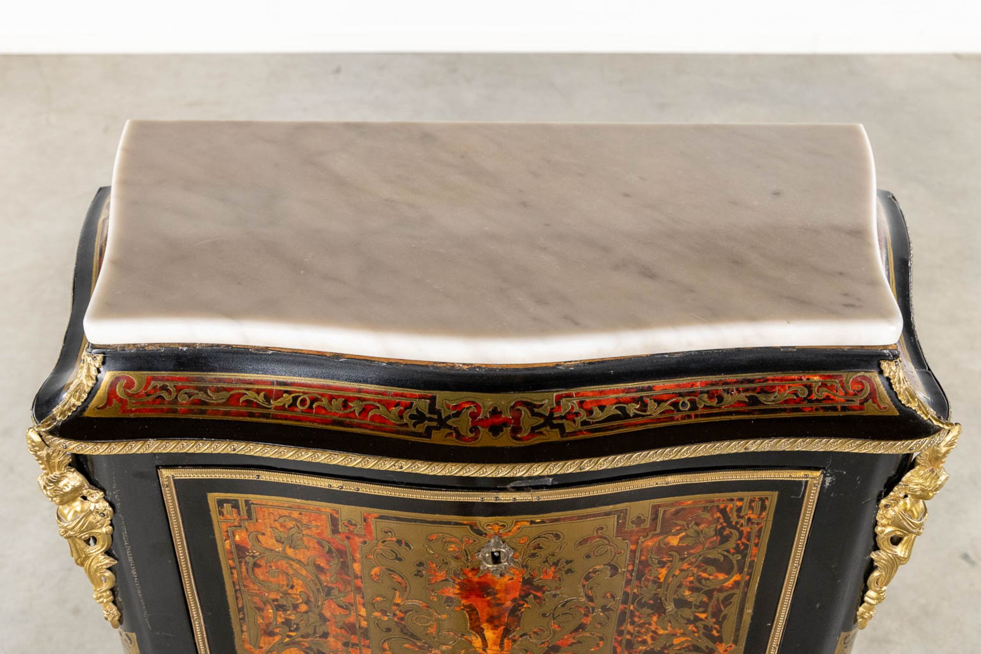 A Boulle inlay secretaire cabinet, Napoleon 3 period, 19th C. (L:36 x W:75 x H:122 cm) - Image 18 of 18