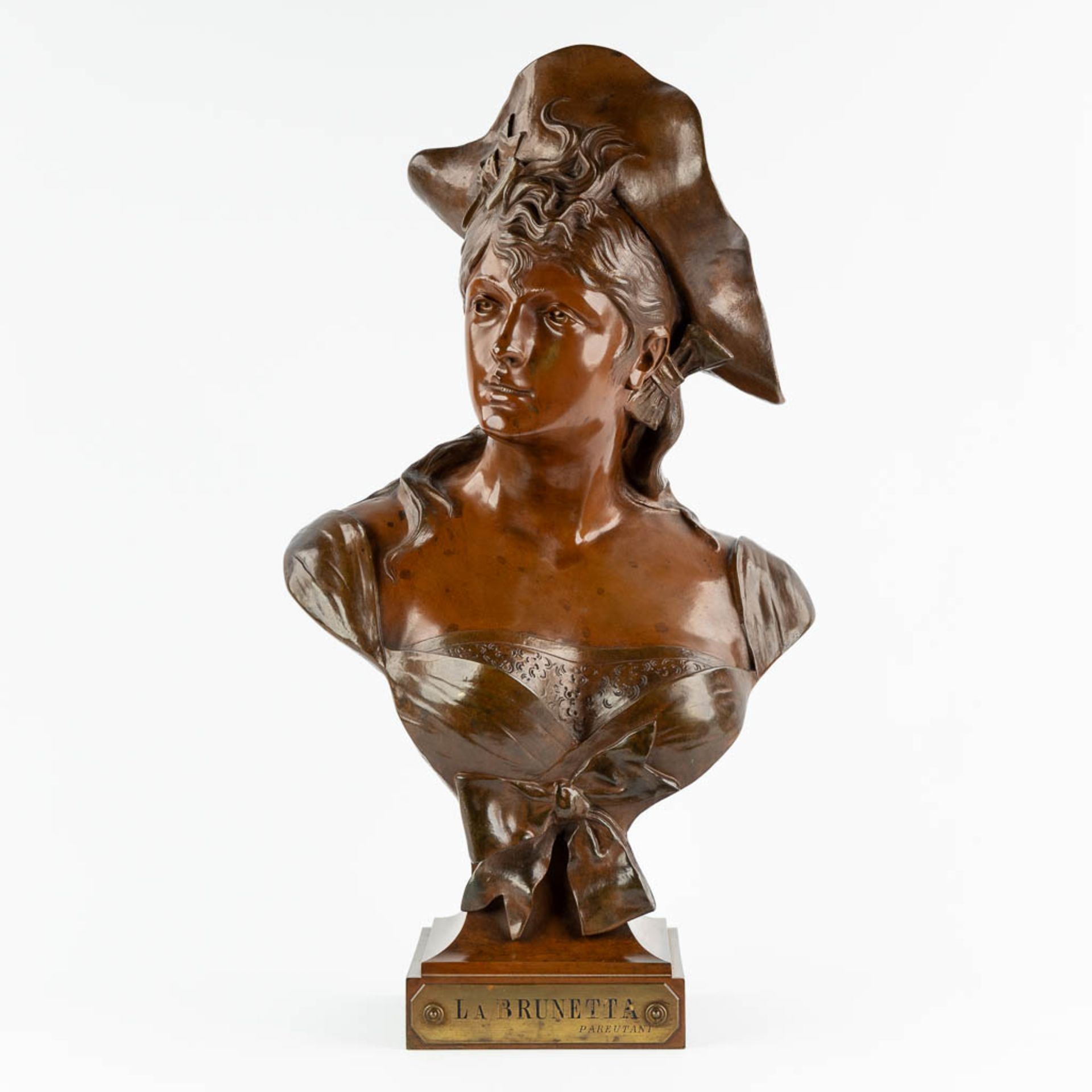 'La Brunetta' a large bronze bust of a lady with a hat, brown patinated bronze. 1880-1900. (L:26 x W - Image 3 of 10