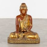 A large wood-sculptured Mandalay Buddha figure, Probably Birma, 19th C. (W:45 x H:72 cm)