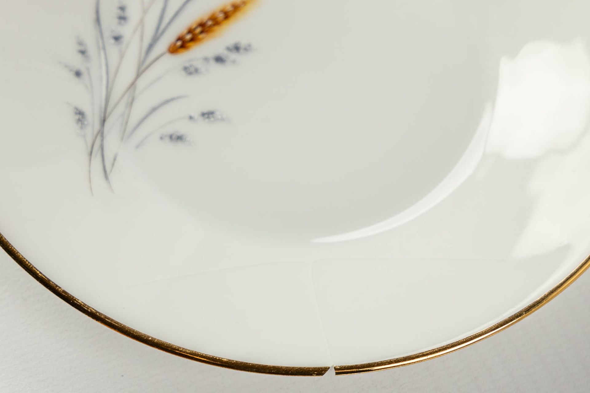 Limoges, France, a large, 12-person dinner, wild and coffee service. (L:23 x W:34 x H:22 cm) - Image 6 of 28