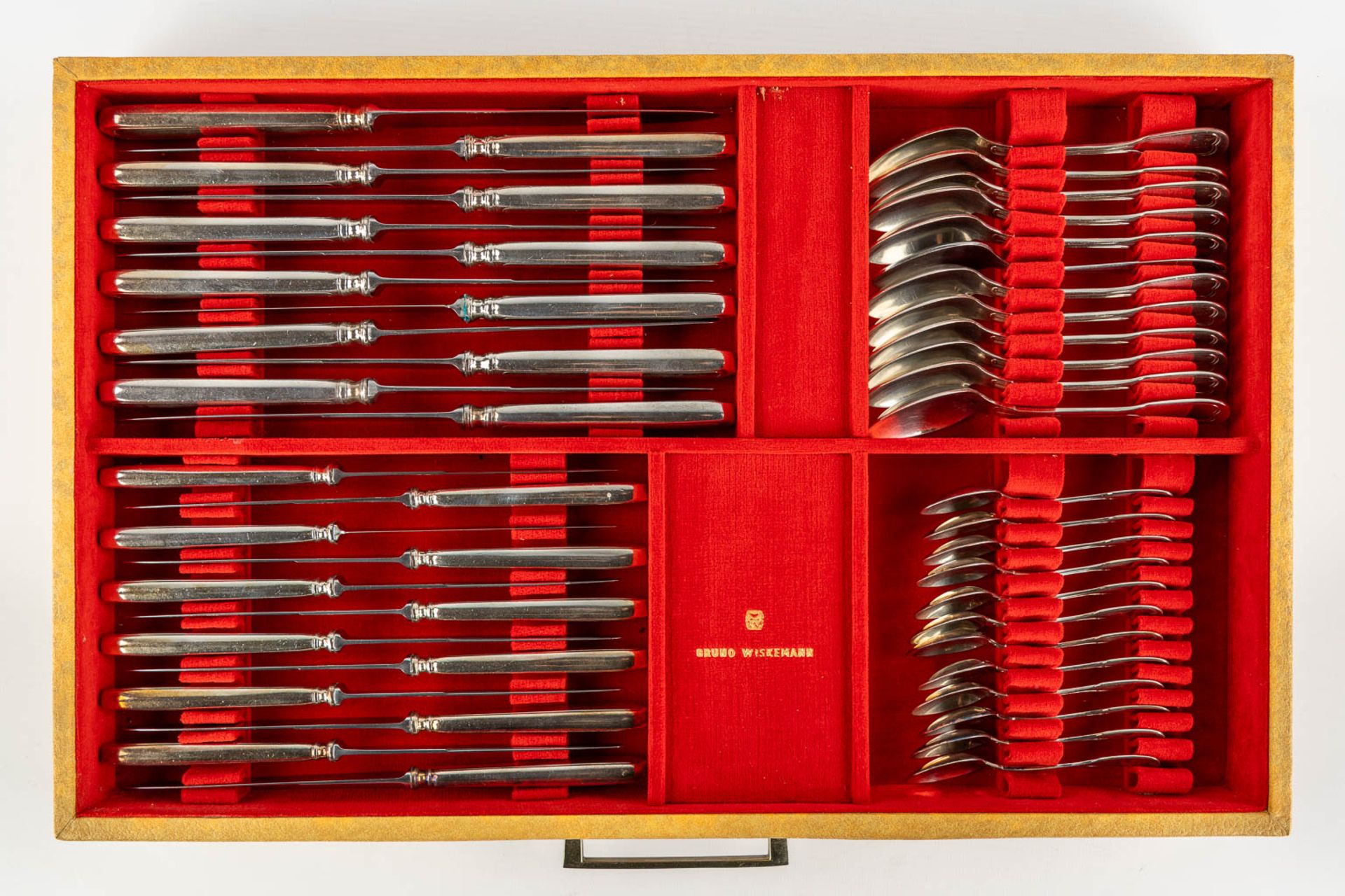 Bruno Wiskemann, 12-person, 136-piece silver-plated cutlery in a chest. (L:33 x W:50 x H:30 cm) - Image 14 of 16