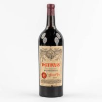 1945 Château Petrus (Magnum)